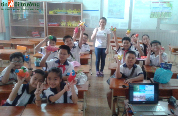 Green[-]Life[-]đến[-]với[-]học[-]sinh[-]trường[-]Nguyễn[-]Văn[-]Lịch,[-]Quận[-]Thủ[-]Đức